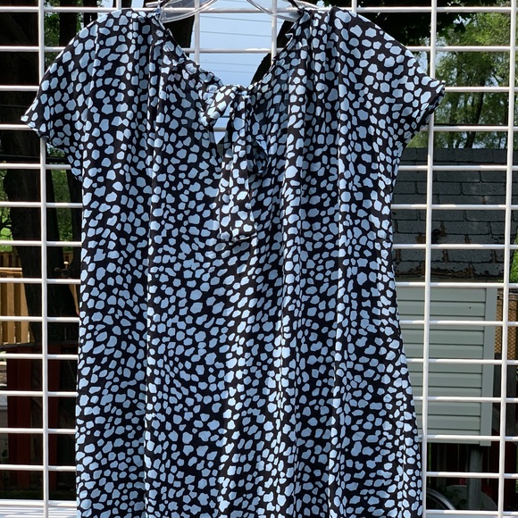 Light blue chiffon top - Picture 3 of 5